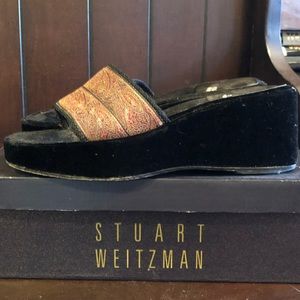 STUART WEITZMAN Vintage Velvet Wedge Tapestry Leather Strap Platform Sandals 7.